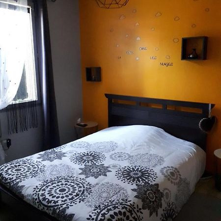Chez Les Catherine Сент Екстериор снимка